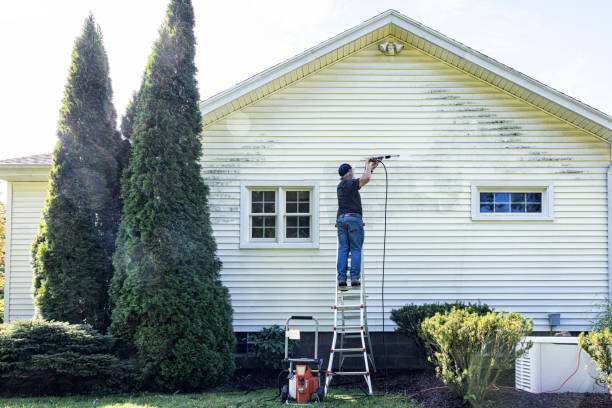 Best Gutter Cleaning  in Oakville, CT